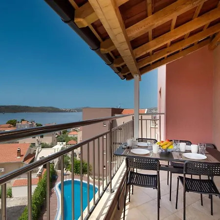 Nina&zara Apartment Trogir